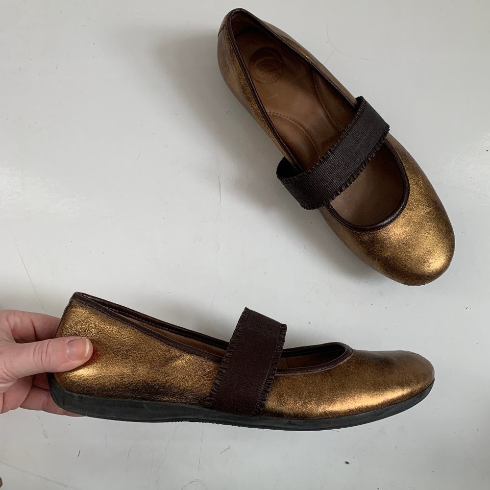 Nurture by Lamaze Seymour Leather Mary Jane Shoes